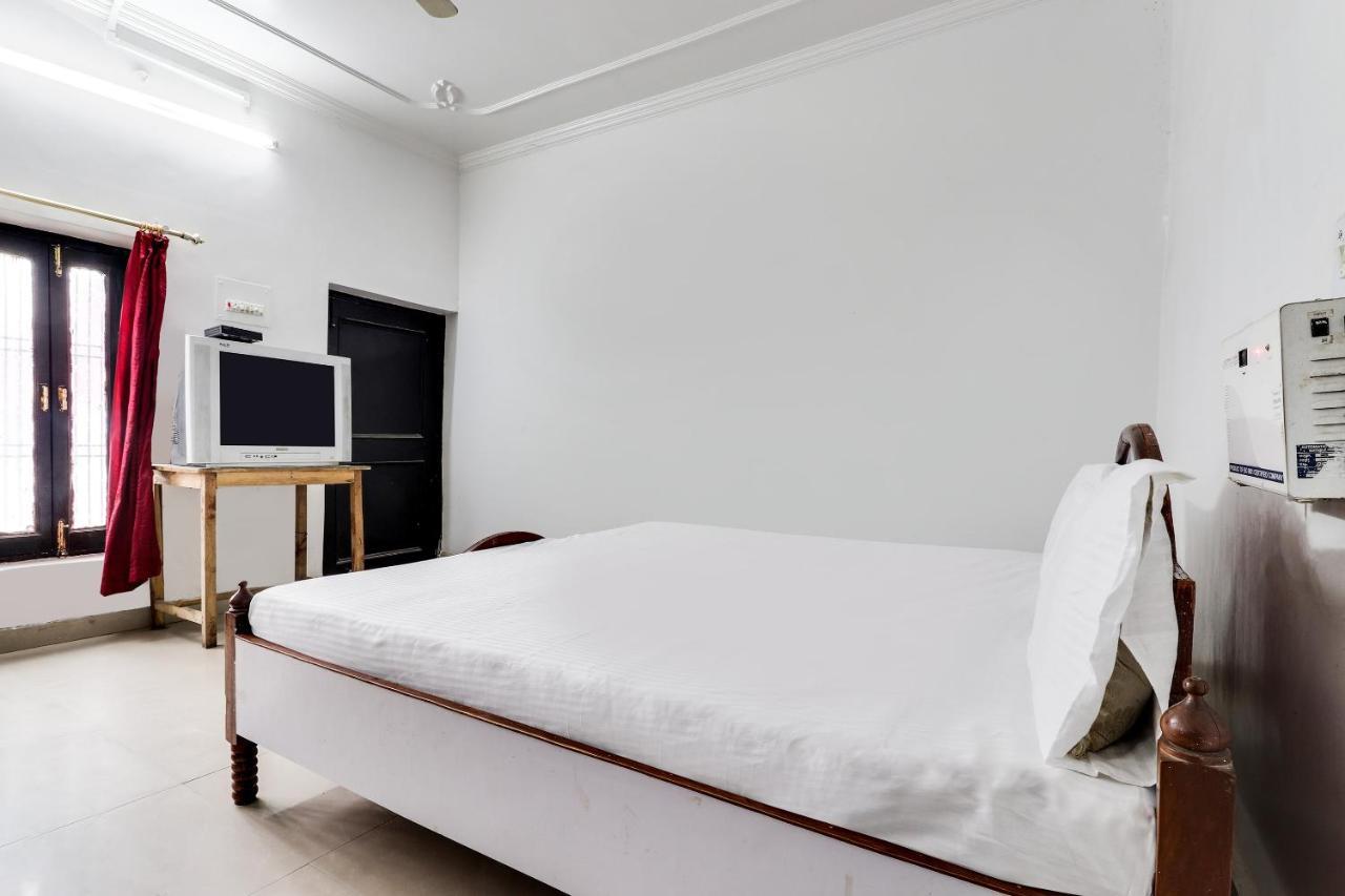 Hotel O Hanuman Bagh Ayodhya Zewnętrze zdjęcie