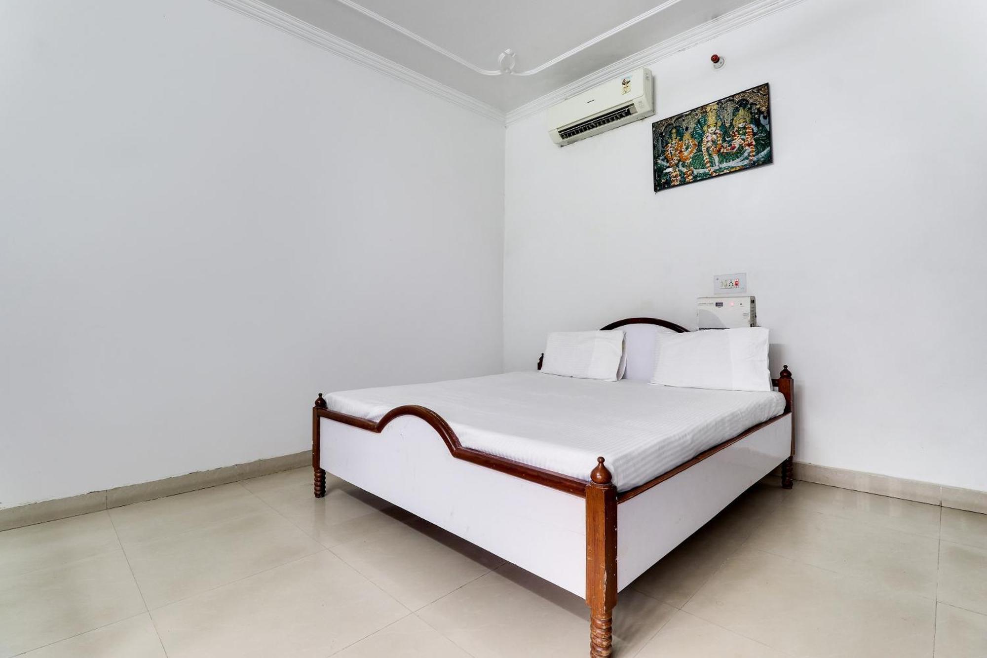 Hotel O Hanuman Bagh Ayodhya Zewnętrze zdjęcie